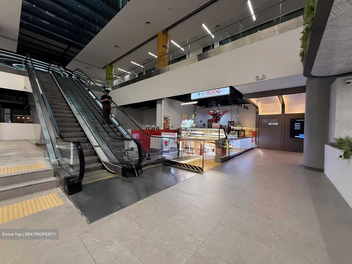 Wilkie Edge (D9), Retail #594506841